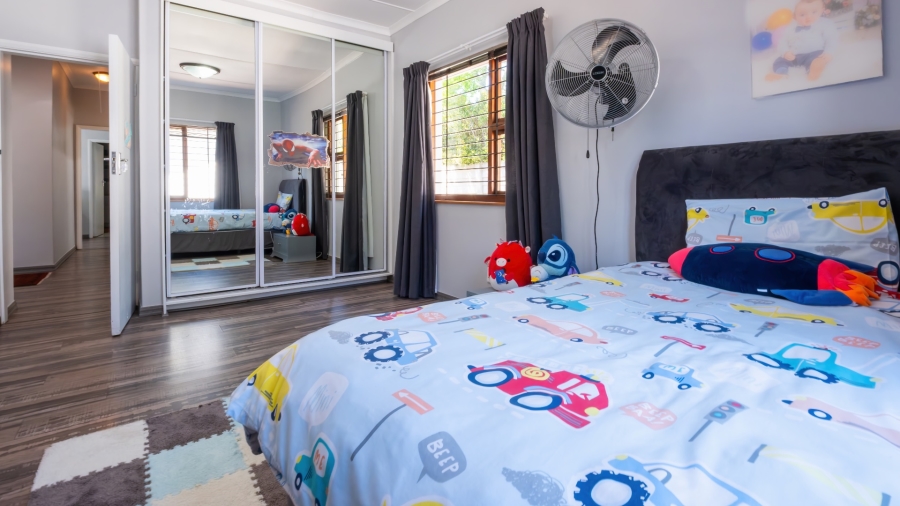 4 Bedroom Property for Sale in Heatherlands Western Cape
